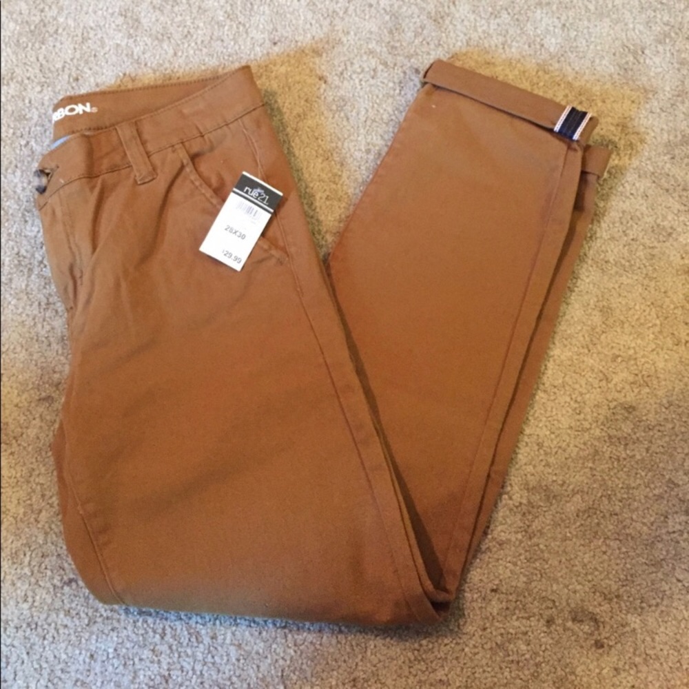 Men’s slim fit pants